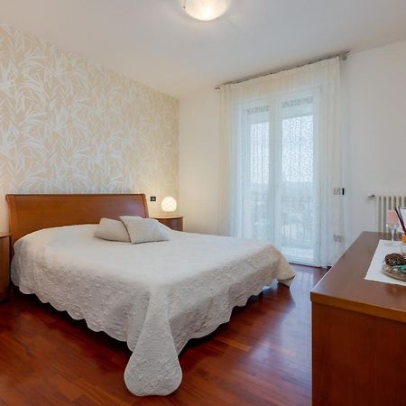 Giotto Guesthouse Due Carrare Kültér fotó